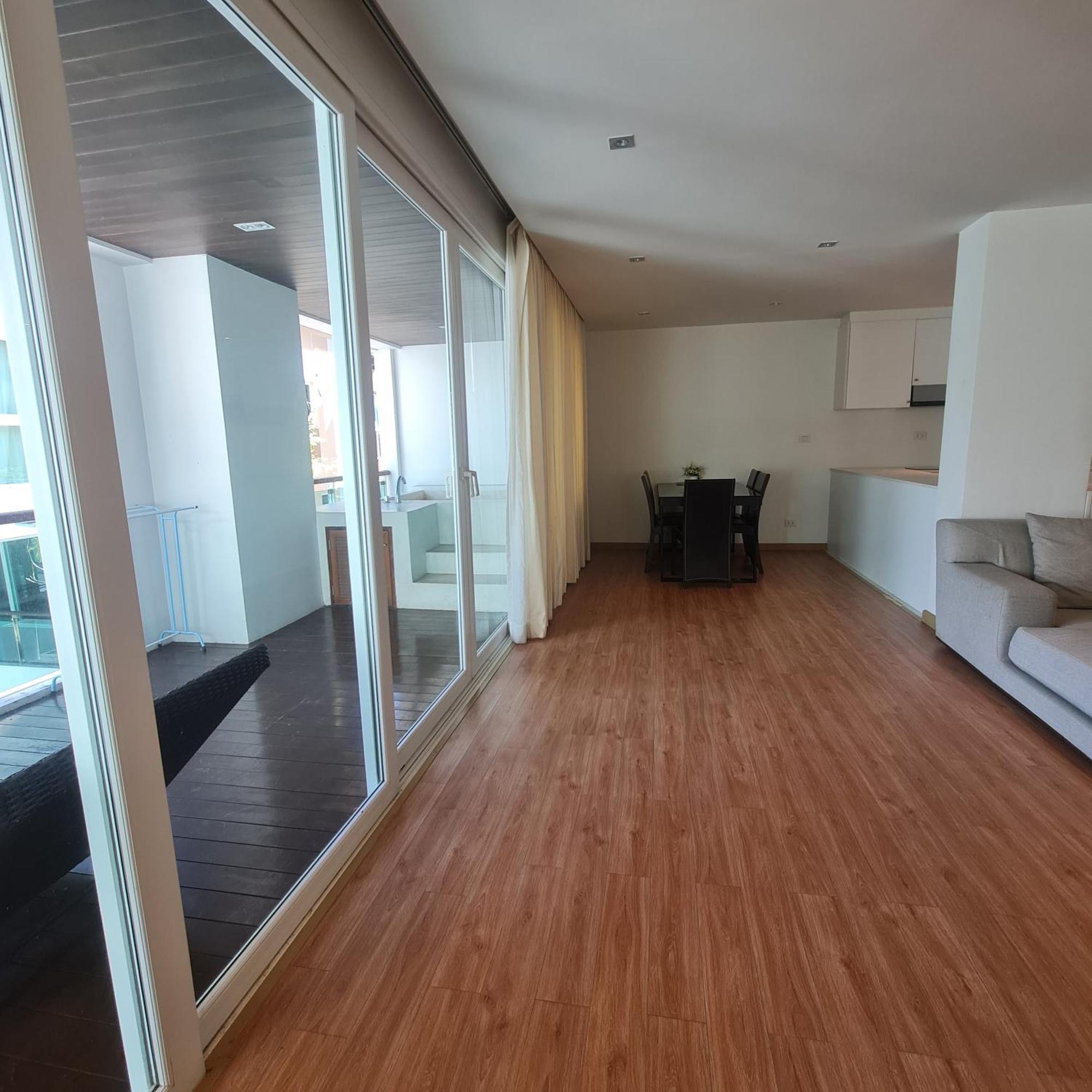 The Privilege Residence Patong Exterior photo