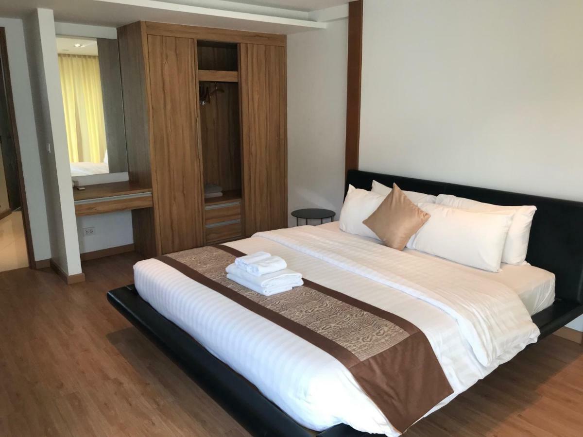 The Privilege Residence Patong Exterior photo