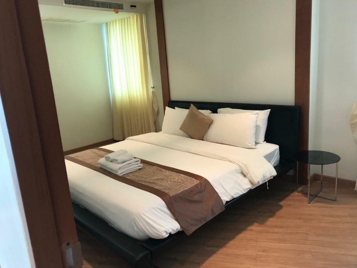 The Privilege Residence Patong Exterior photo